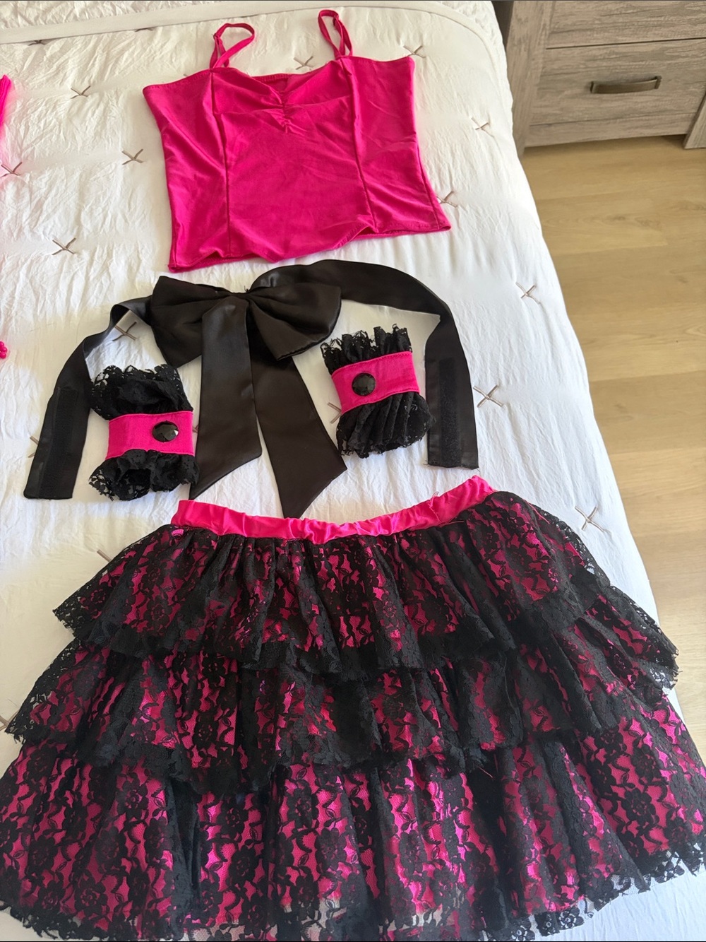 80s  Costume Madonna-  Pink & Black Size S. I'm adding extra accessories to it